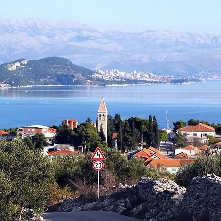 Apartments By The Sea Slatine, Ciovo - 12176 Exterior photo