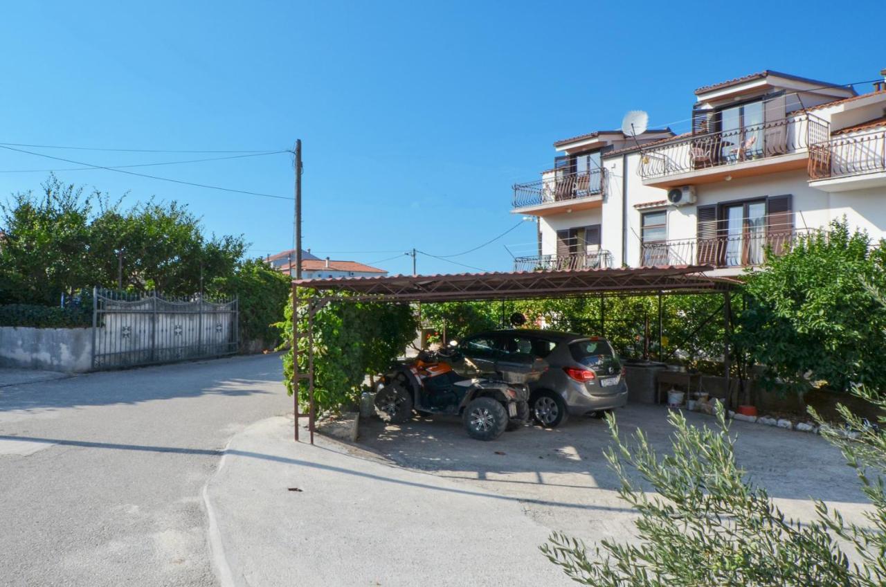 Apartments By The Sea Slatine, Ciovo - 12176 Exterior photo