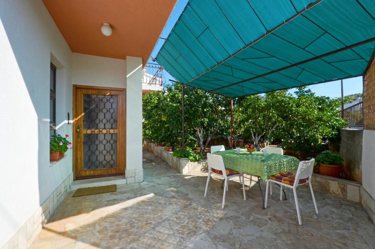 Apartments By The Sea Slatine, Ciovo - 12176 Exterior photo
