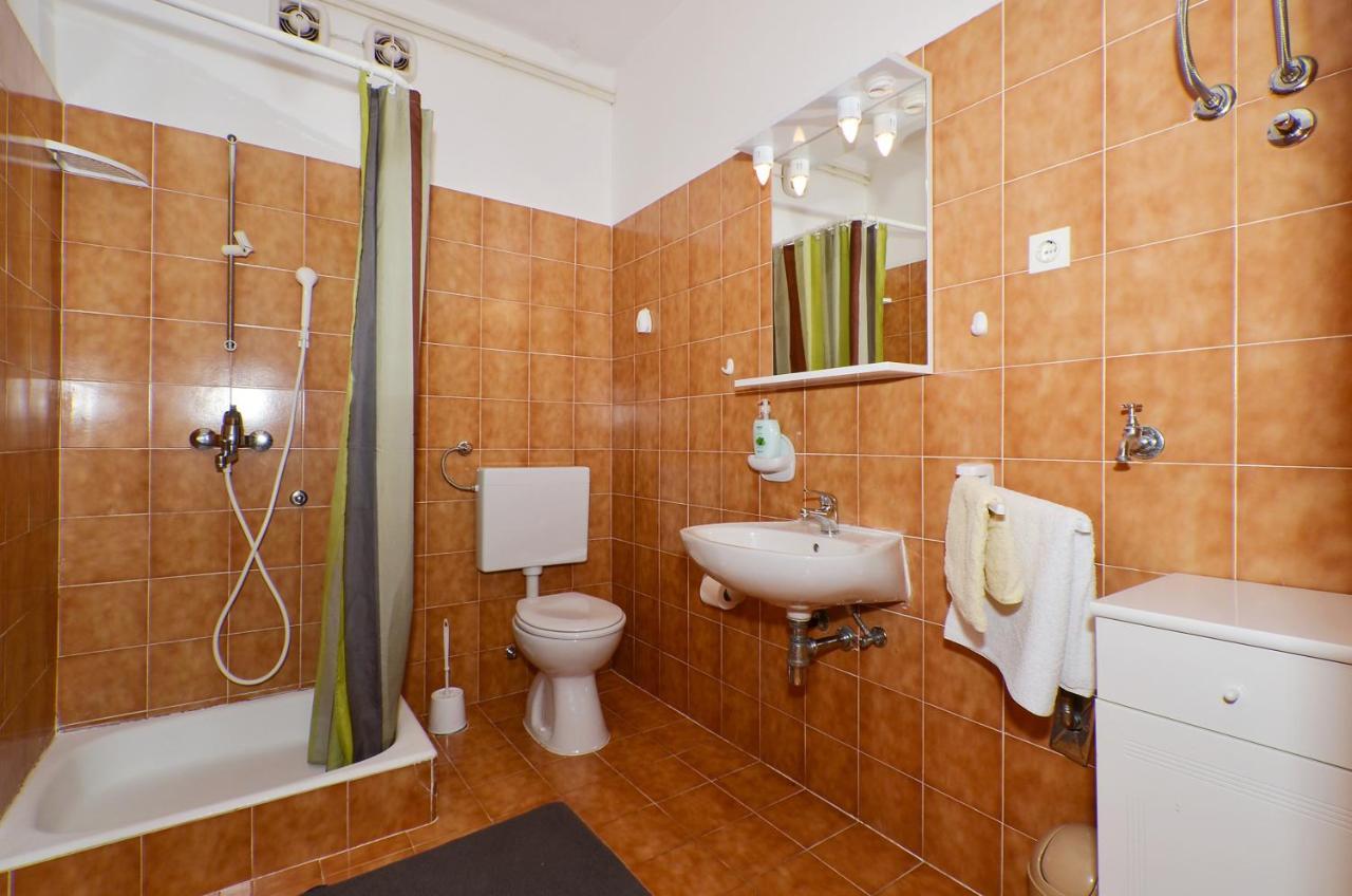 Apartments By The Sea Slatine, Ciovo - 12176 Exterior photo