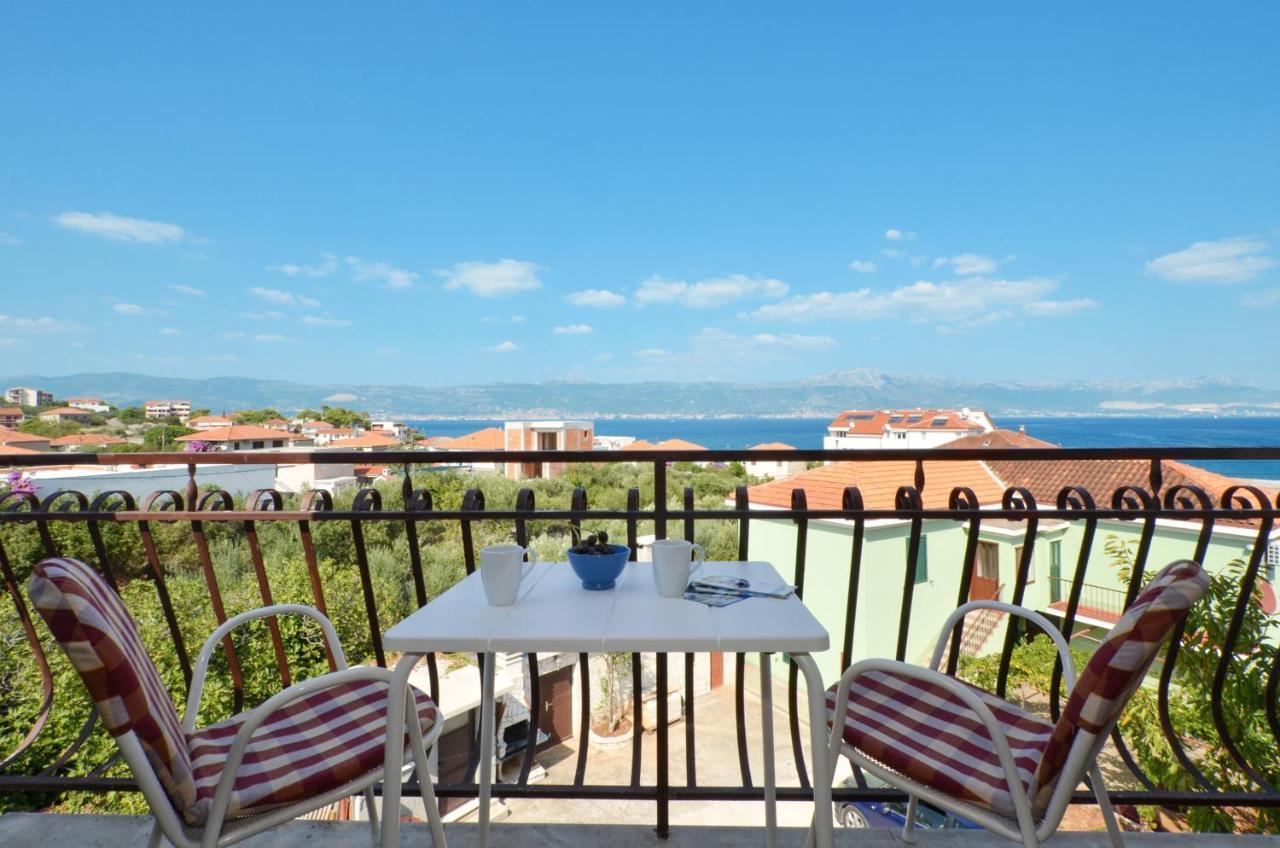 Apartments By The Sea Slatine, Ciovo - 12176 Exterior photo